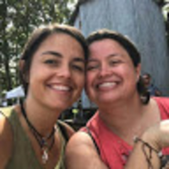 Meet your Posher, Paola - Picture 1 of 1